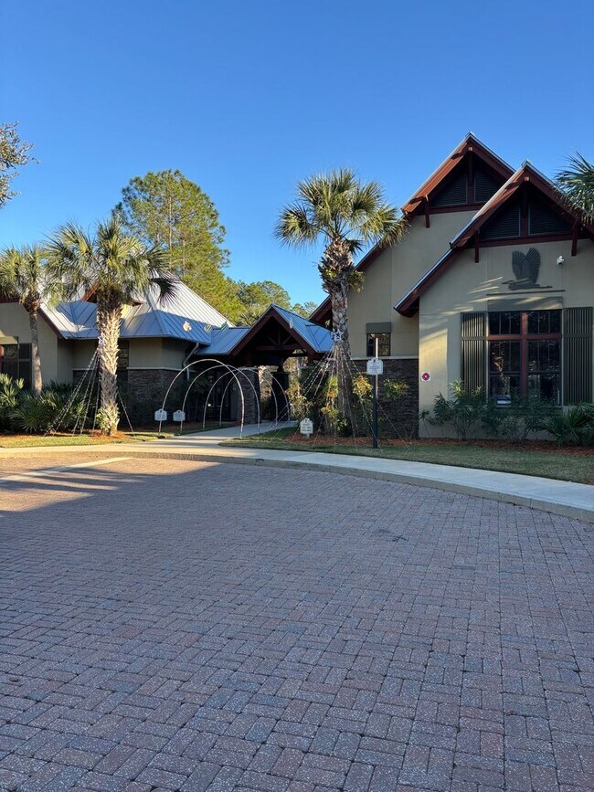 Building Photo - Beautiful Johns Creek Family Home