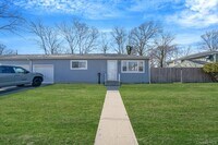 Building Photo - 472 S Ocean Ave