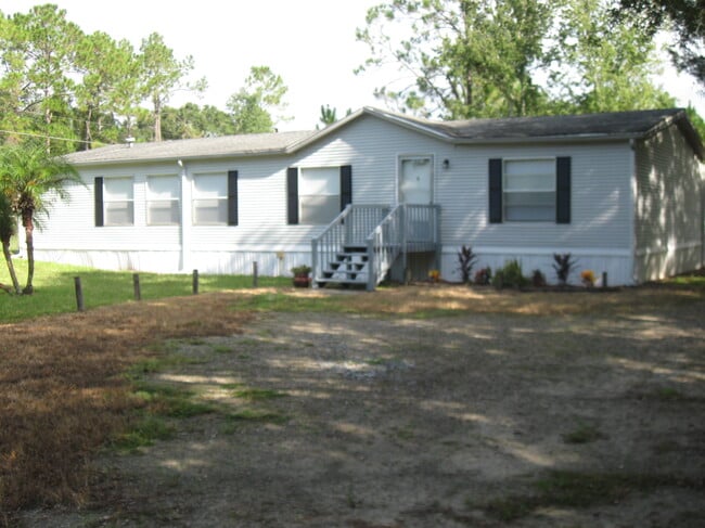 Primary Photo - 18423 Hewlett Rd
