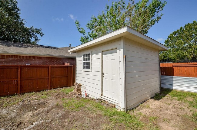 Building Photo - 19503 Montclair Meadow Ln