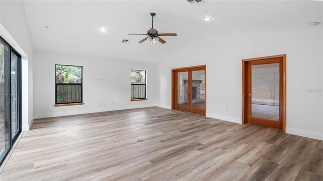 Building Photo - 901 Cutler Rd