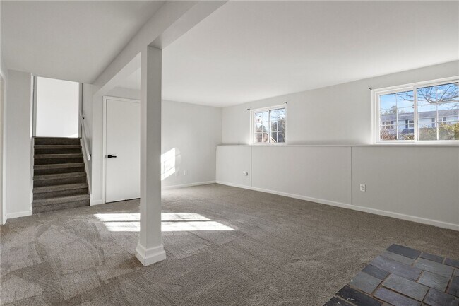 Building Photo - 247 Overland Trail