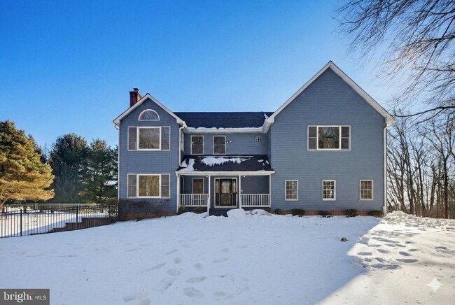 Building Photo - 13835 Burntwoods Rd