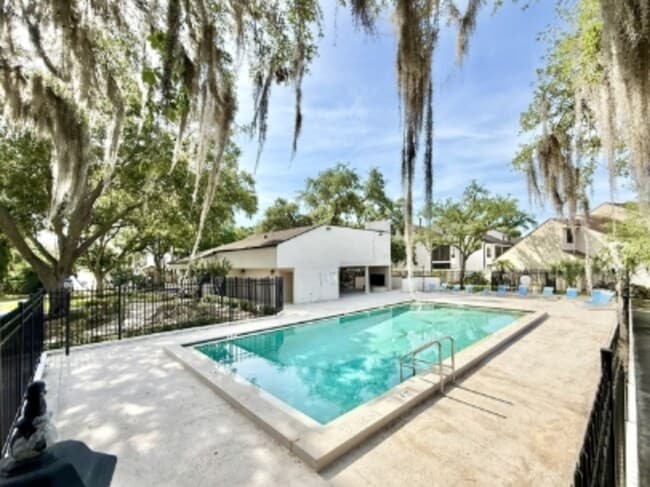 Building Photo - 5143 Puritan Cir