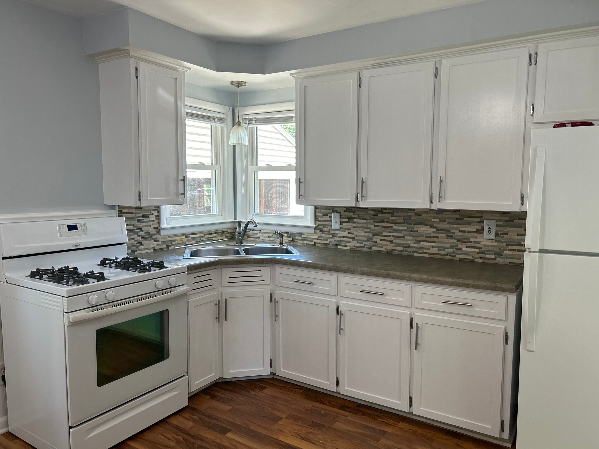 Eat-in kitchen - 3520 Iroquois Trl