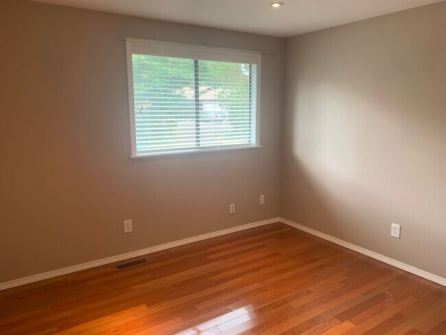 Building Photo - 4213 Tyler Way