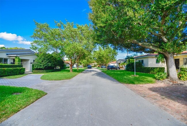 Building Photo - 3615 Riviera Ct