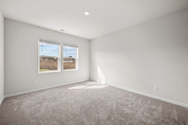 Building Photo - Beautiful New Construction!