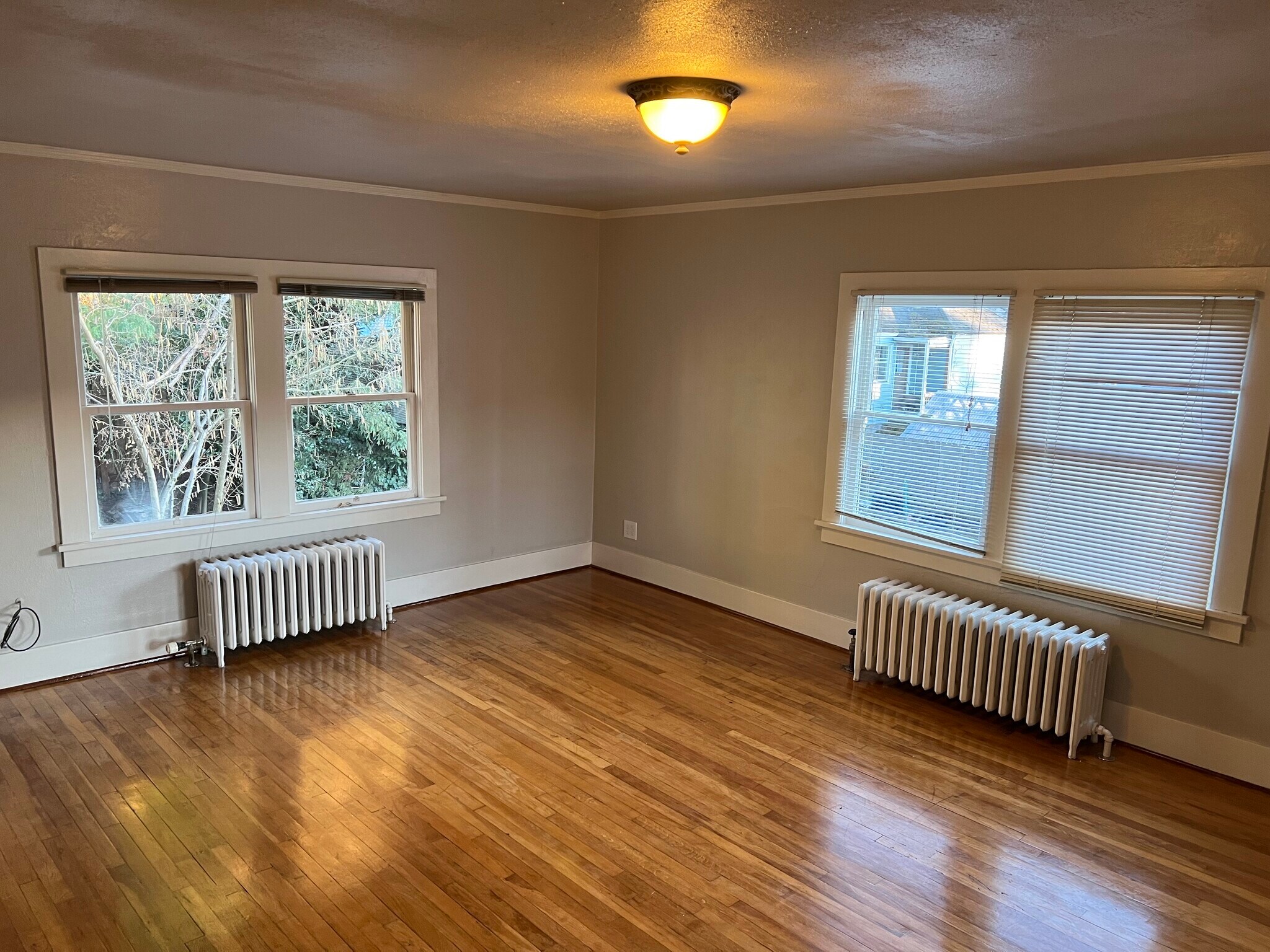 Living Room - 412 John Adams St