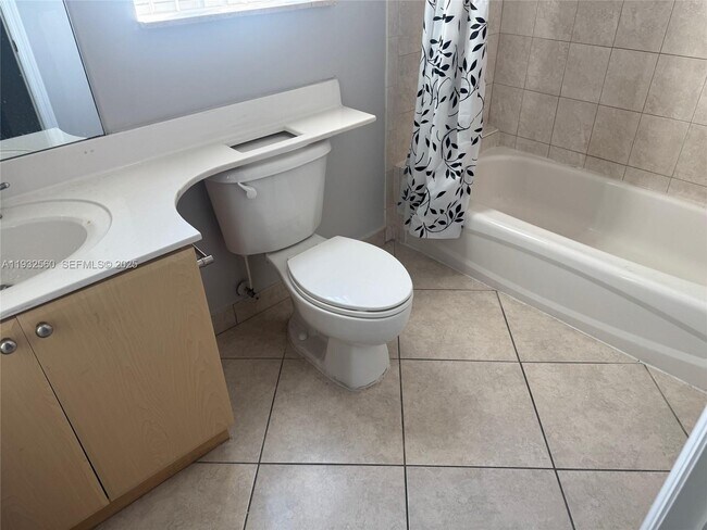 Building Photo - 2280 SW 32nd Ave