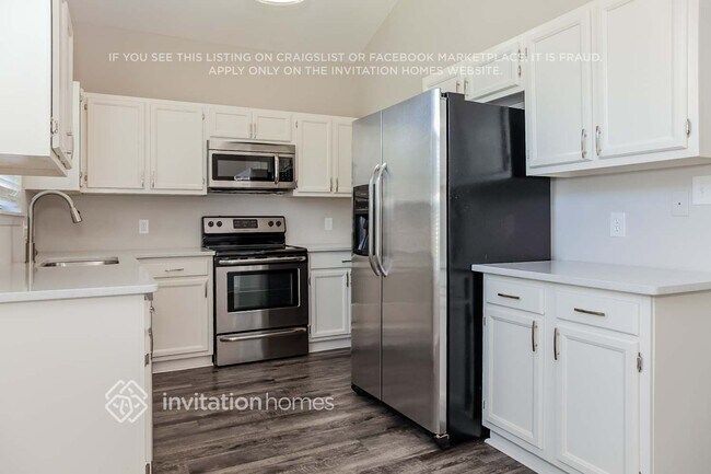 Building Photo - 10224 Conistan Pl