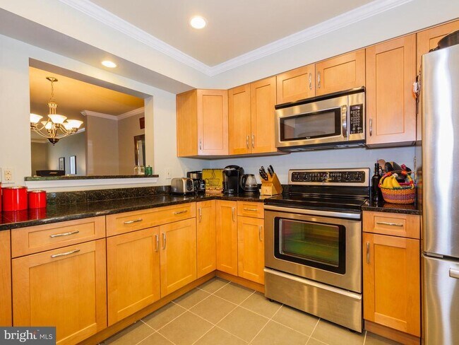 Building Photo - 9419 Steeple Ct