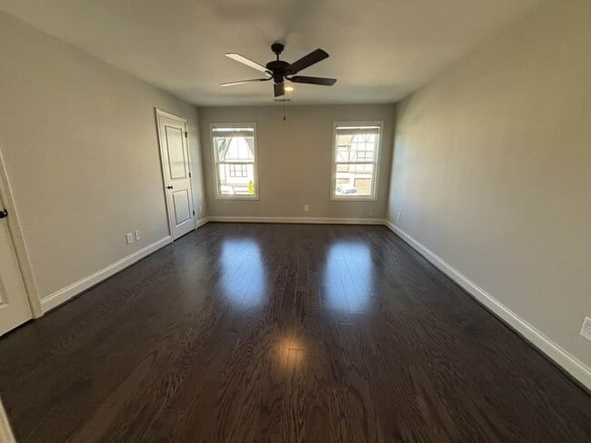 Building Photo - 999 Lennox Blvd