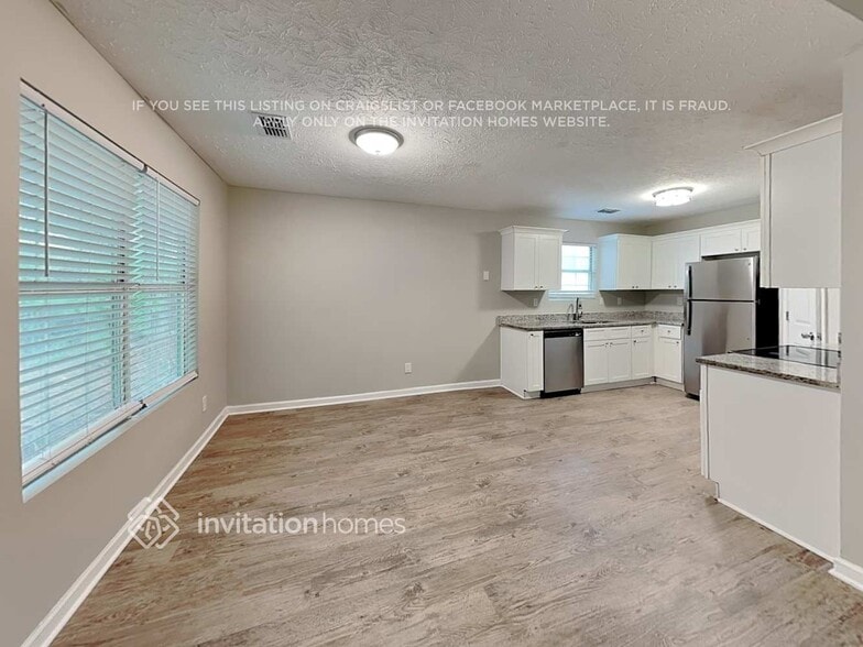 Building Photo - 6453 Alford Way