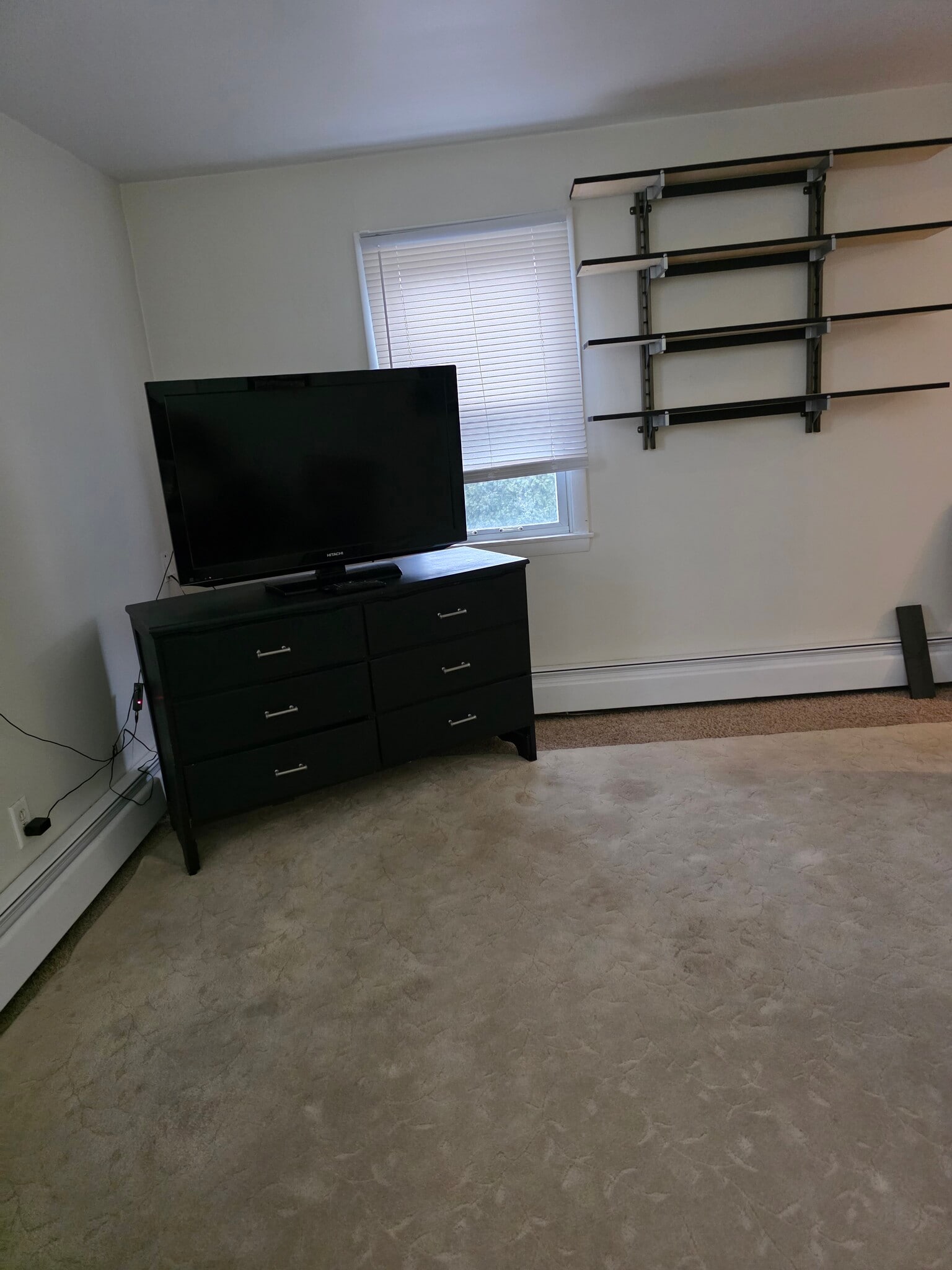 Building Photo - 6990 W Lake Rd