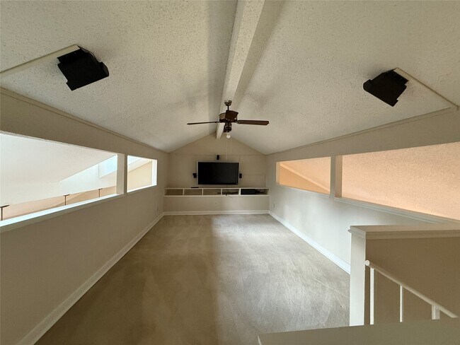 Building Photo - 2131 Greencove Ln