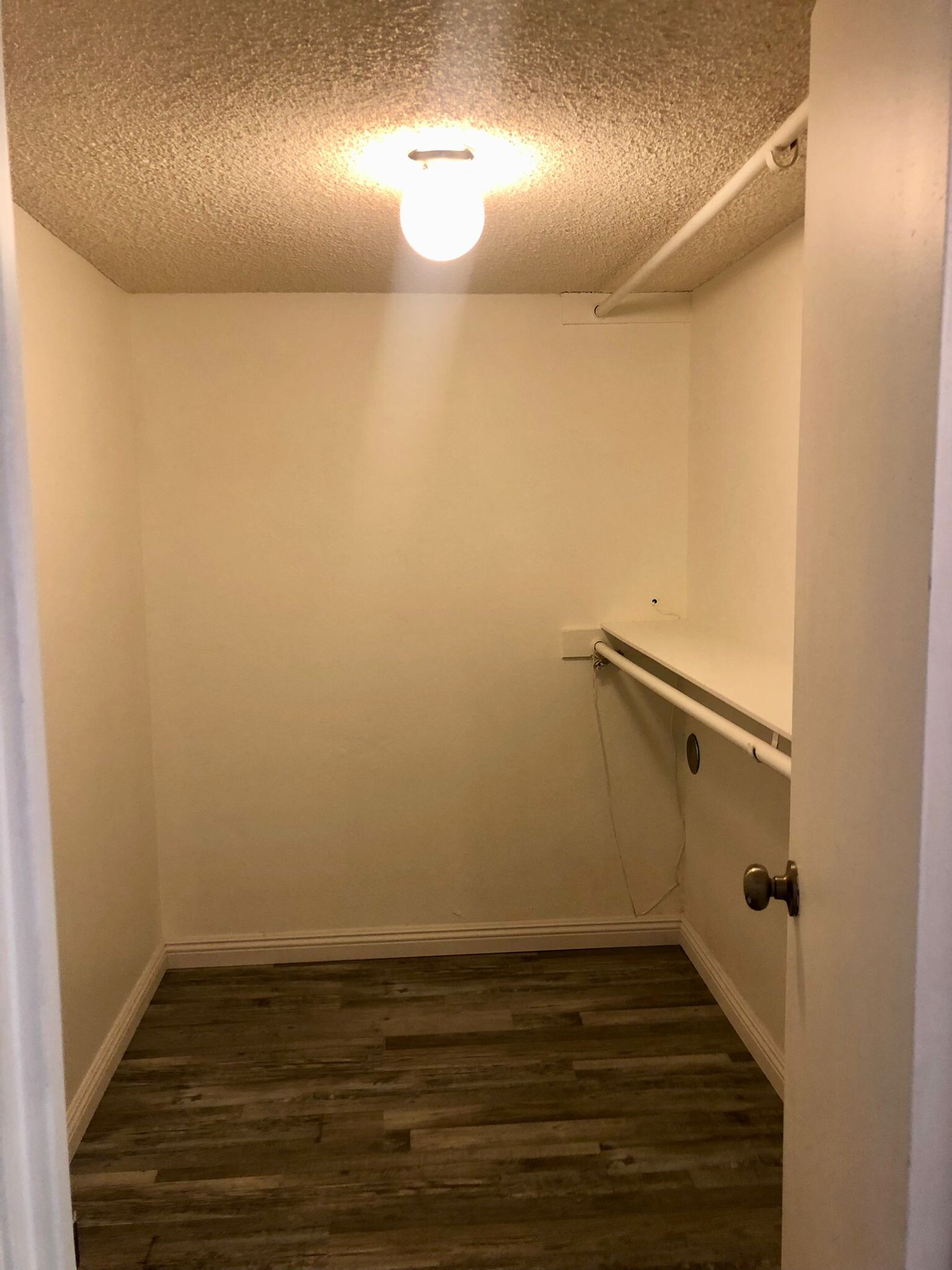 Walk-in closet - 205 E Harmon Ave