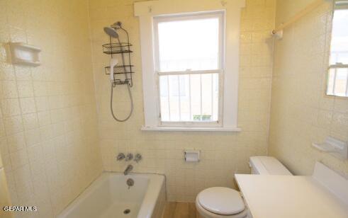 Building Photo - 2900 San Diego Ave