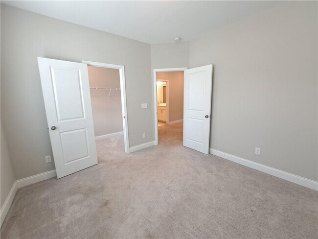 Building Photo - 637 Stan Hope Ln