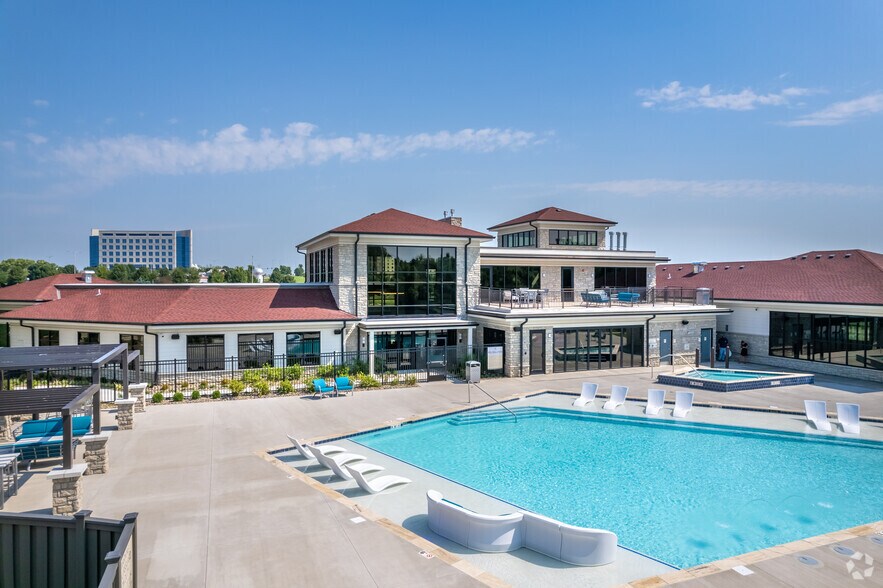 Trinity Woods 20301 E 45th St Independence MO 64015 Apartment Finder