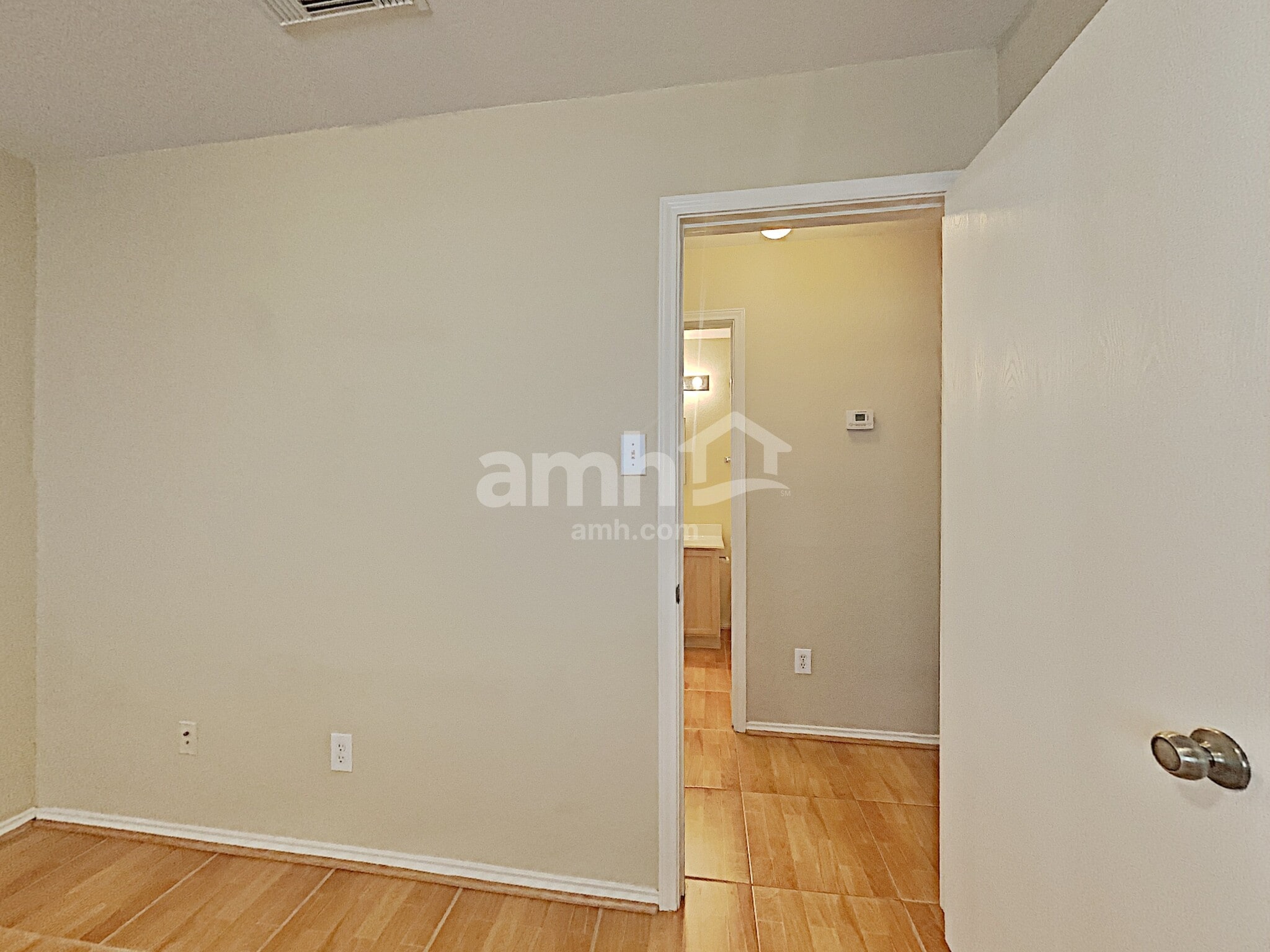 Building Photo - 10832 Otter Pass