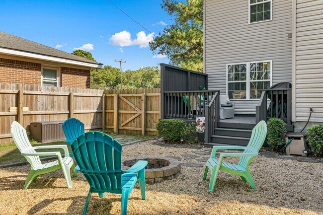 Building Photo - Oceana Area