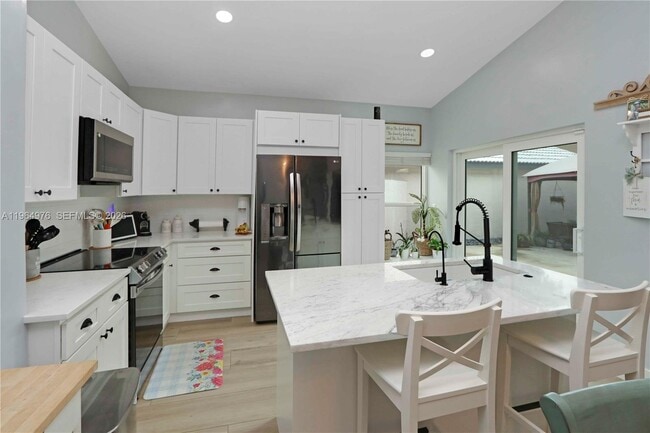 Building Photo - 6011 Manchester Ln