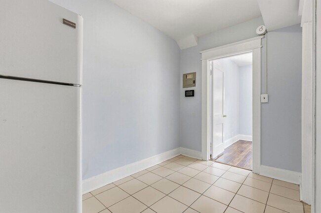 Building Photo - 5324 4th St NW