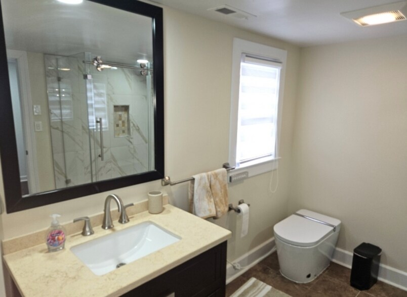 Building Photo - 183 Milltown Rd