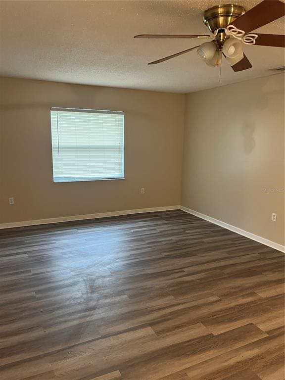 Building Photo - 3019 Needles Dr