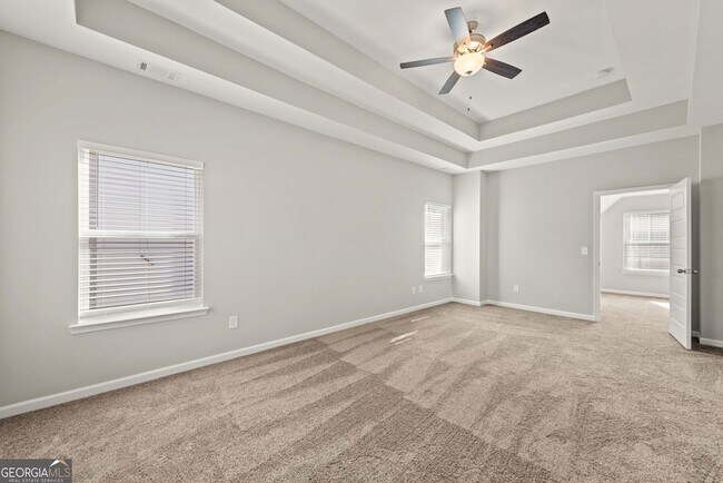 Building Photo - 559 Belmont Ln