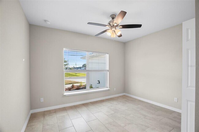 Building Photo - 1913 NW 30th St