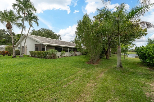 Building Photo - 5557 N Cameo Dr