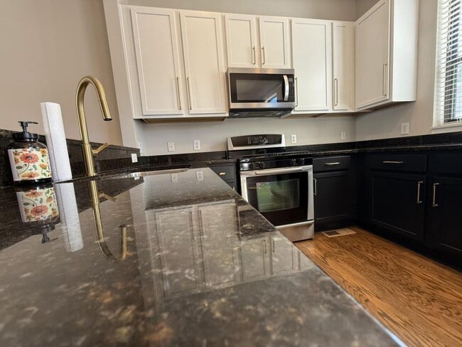 Building Photo - 2976 Textile Way