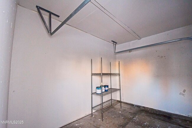 Building Photo - 1607 H St