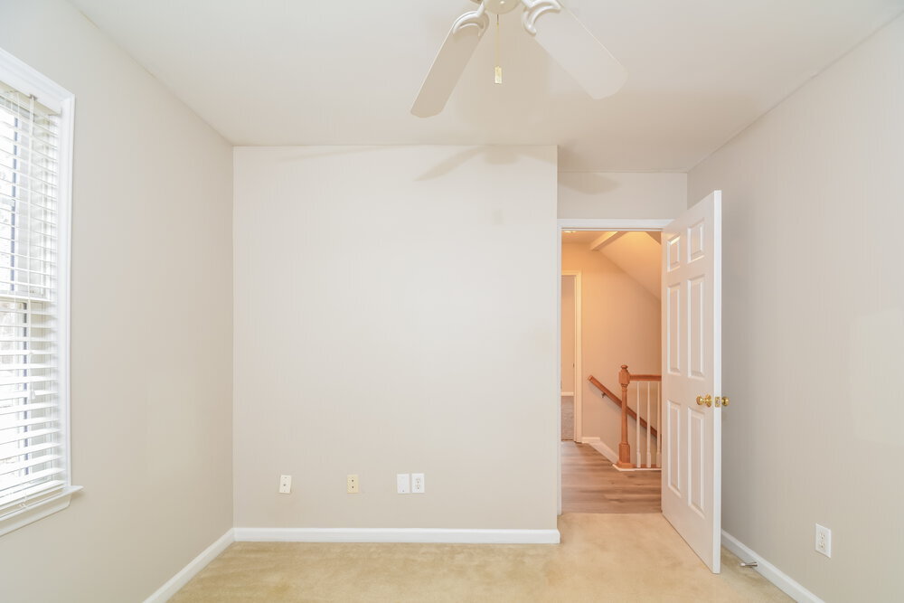 Building Photo - 1204 Cleason Ct