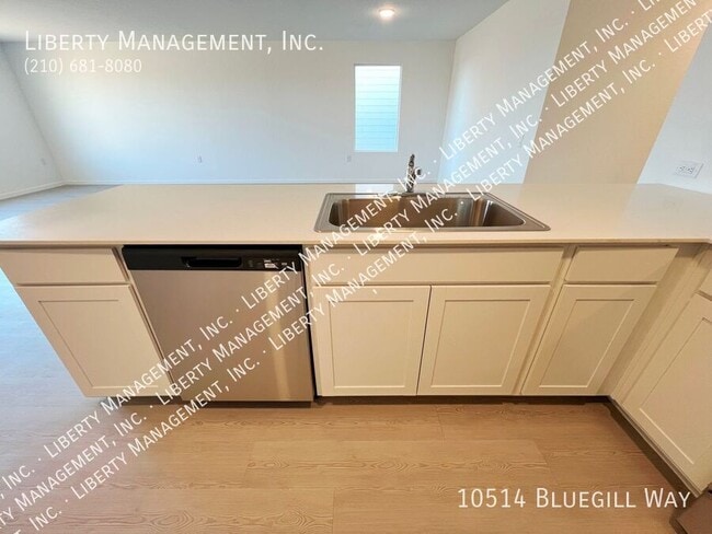 Building Photo - 10514 Bluegill Wy