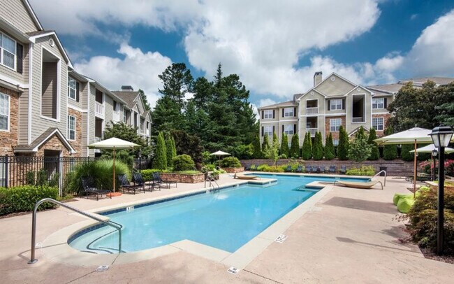 Building Photo - 14000 Gardner Dr