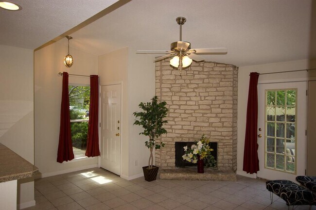 Building Photo - 5013 Cape Verde Cove