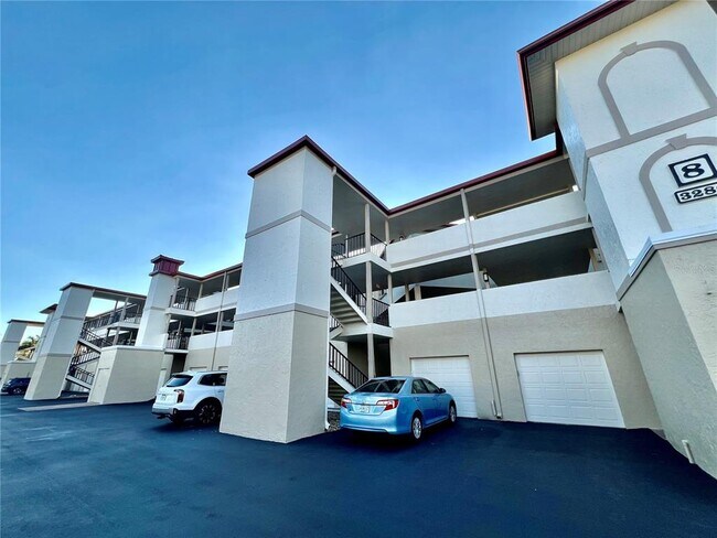 Building Photo - 3280 S Shore Dr