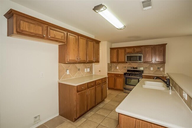 Building Photo - 12223 Granite Woods Ct