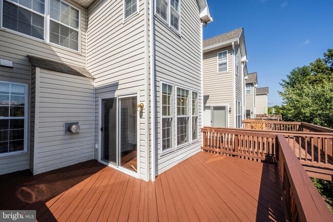 Building Photo - 44179 Paget Terrace