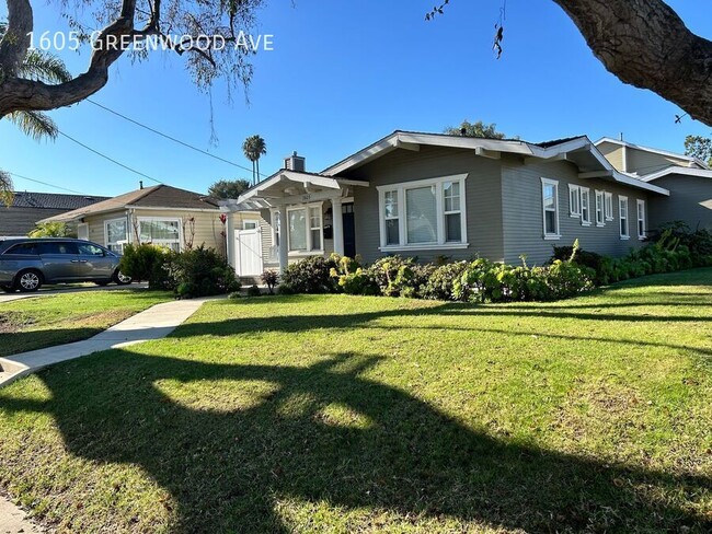 Building Photo - Beautiful Single-Family Home in the Heart ...