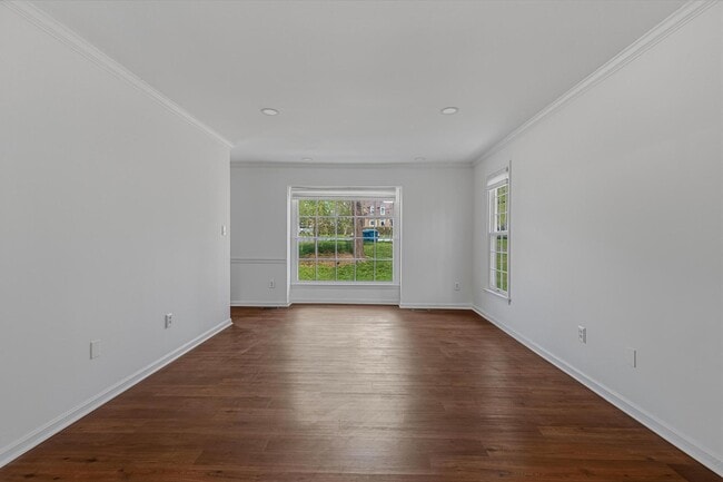 Building Photo - 1646 Stowe Rd