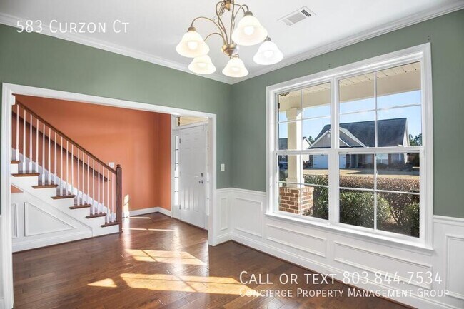 Building Photo - 583 Curzon Court