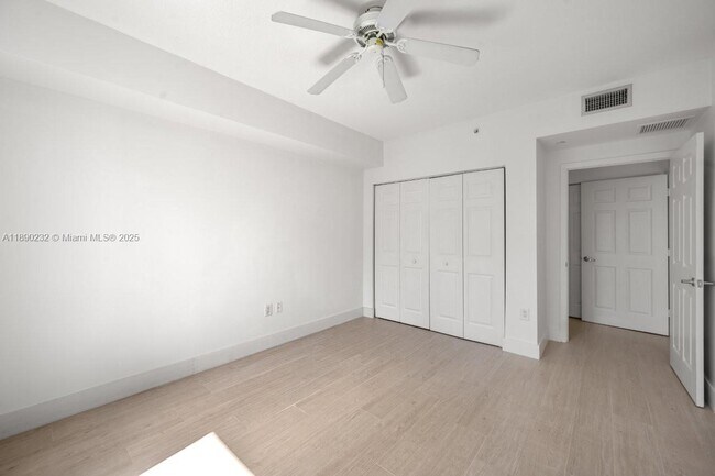 Building Photo - 510 NW 84th Ave