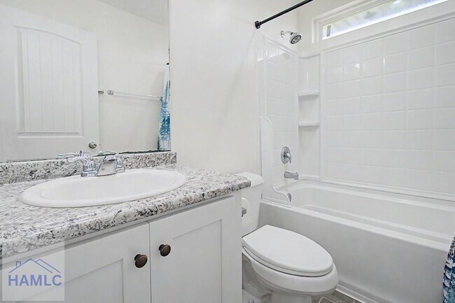Building Photo - 206 Farnsworth Trl