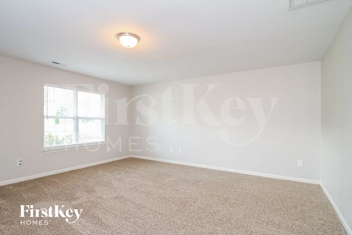 Building Photo - 4111 Field Crossing Dr