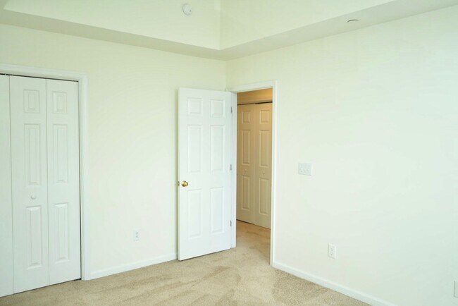 Building Photo - 1119 Somer Chase Ct