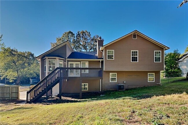 Building Photo - 3560 Pine Branches Ct